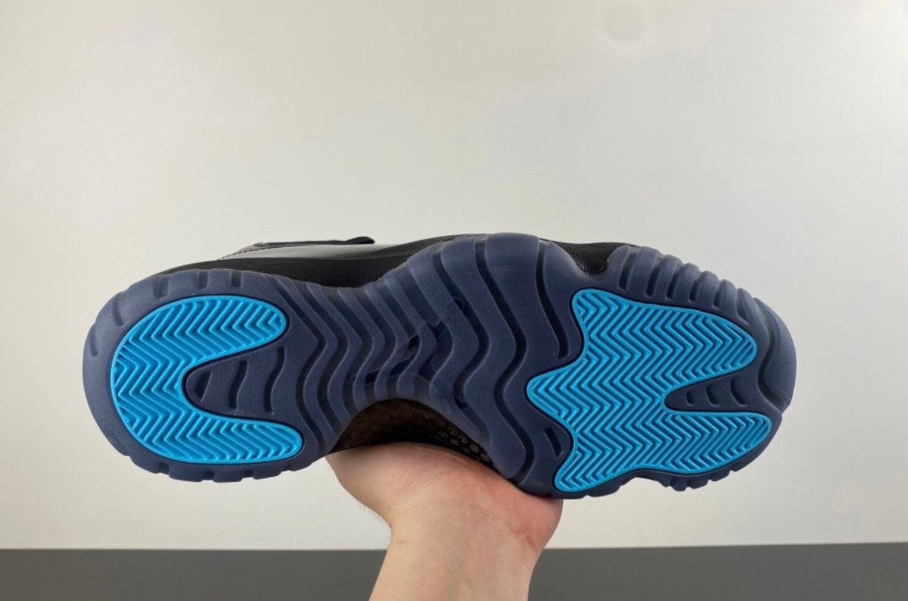 AJ 11 “Gamma” 2025