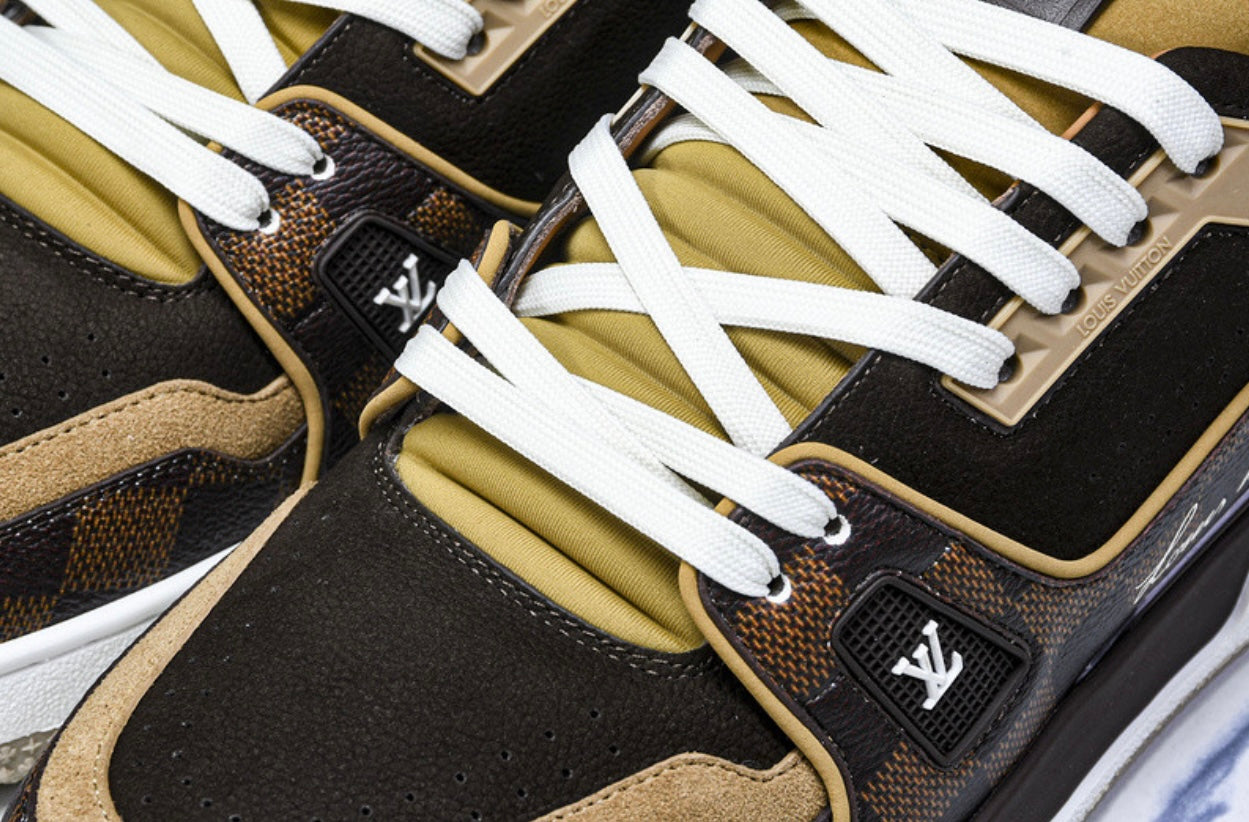 LOU V Trainer