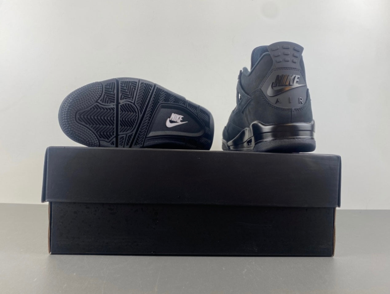 AJ 4 "Black Cat"