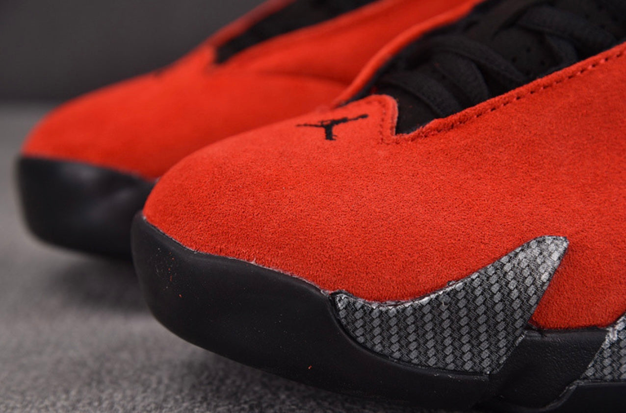 AJ 14 "Ferrari"