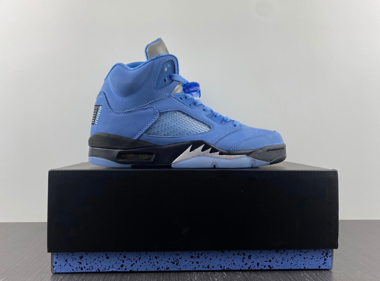 AJ 5 "UNC"