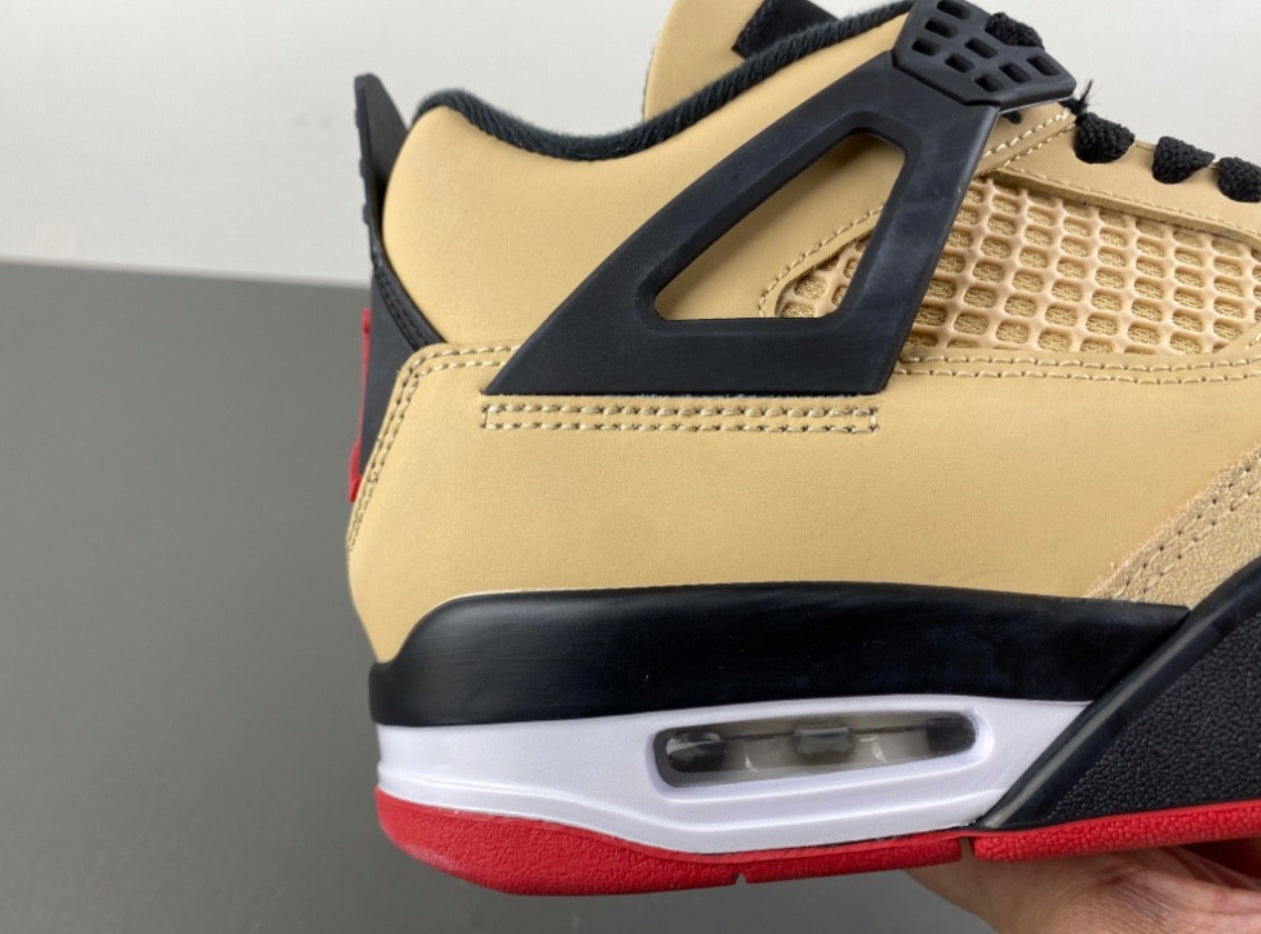 AJ 4 "Pizza"