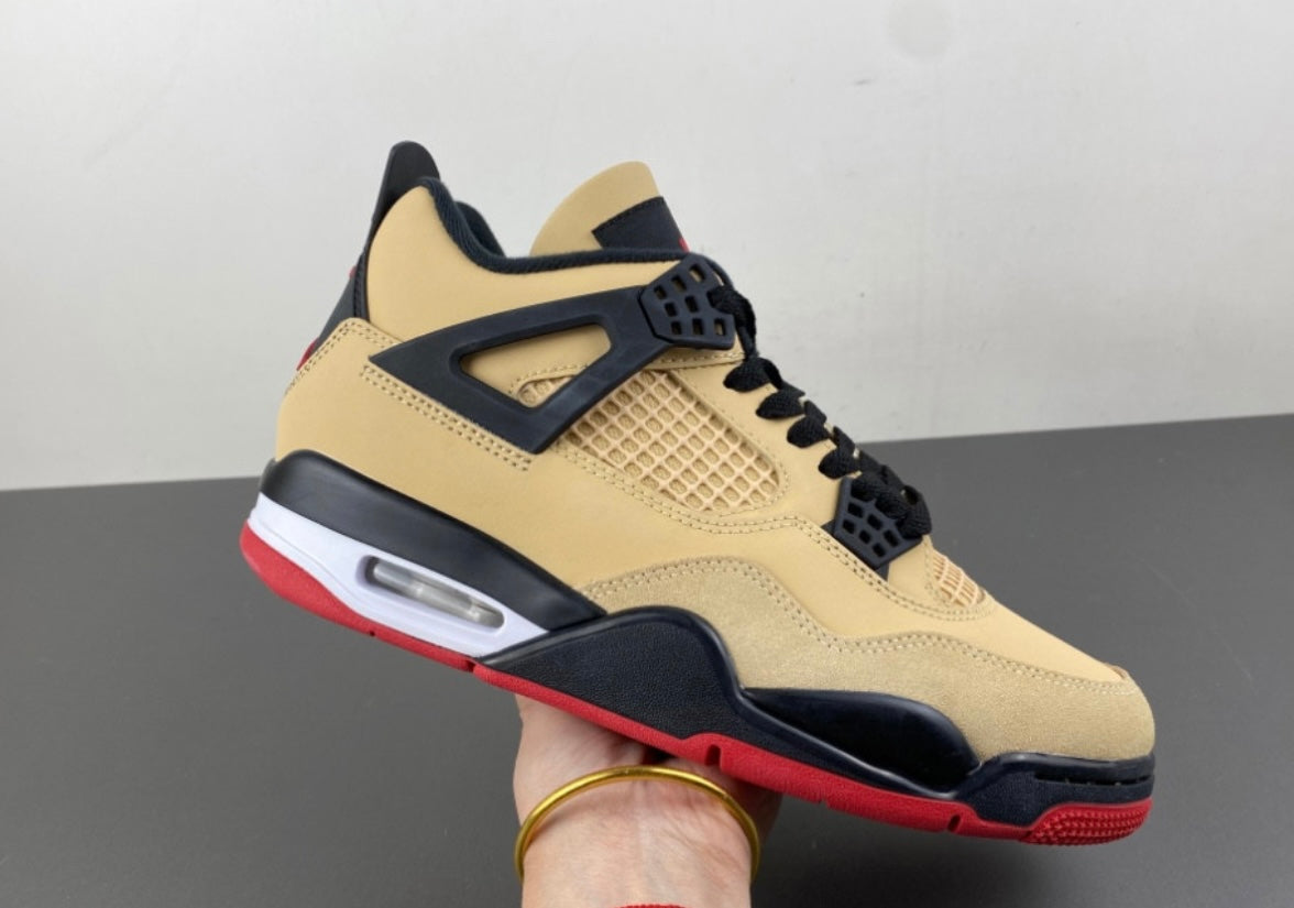 AJ 4 "Pizza"