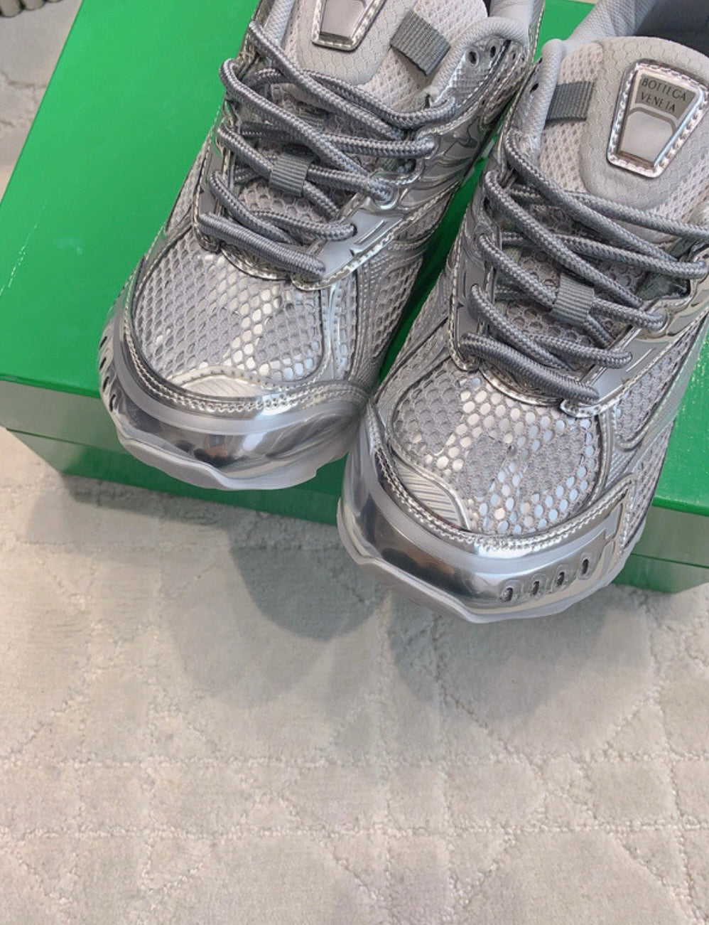 BTGA Grey/Silver