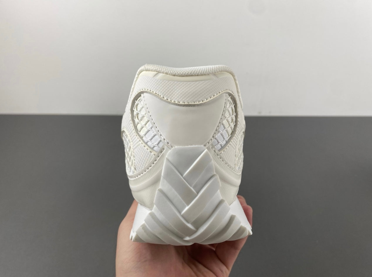 BTGA White