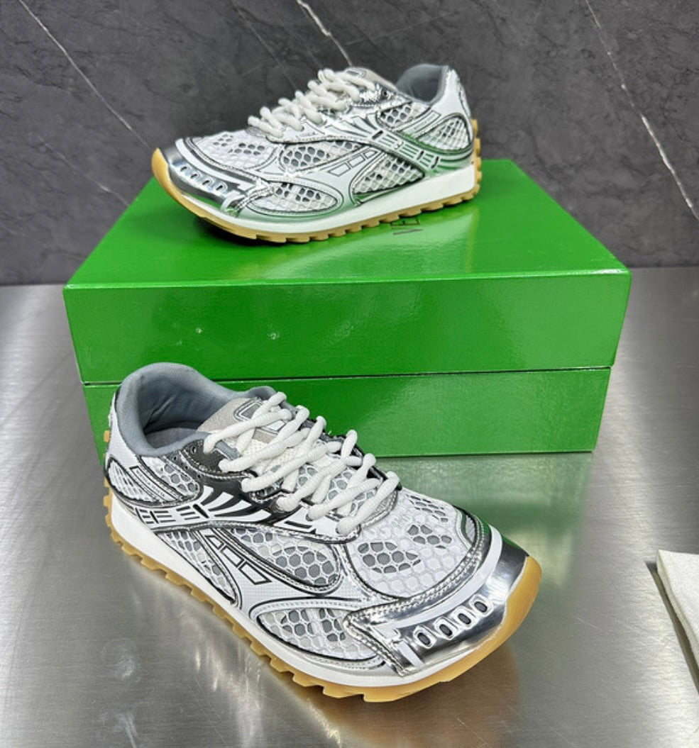 BTGA White/Silver