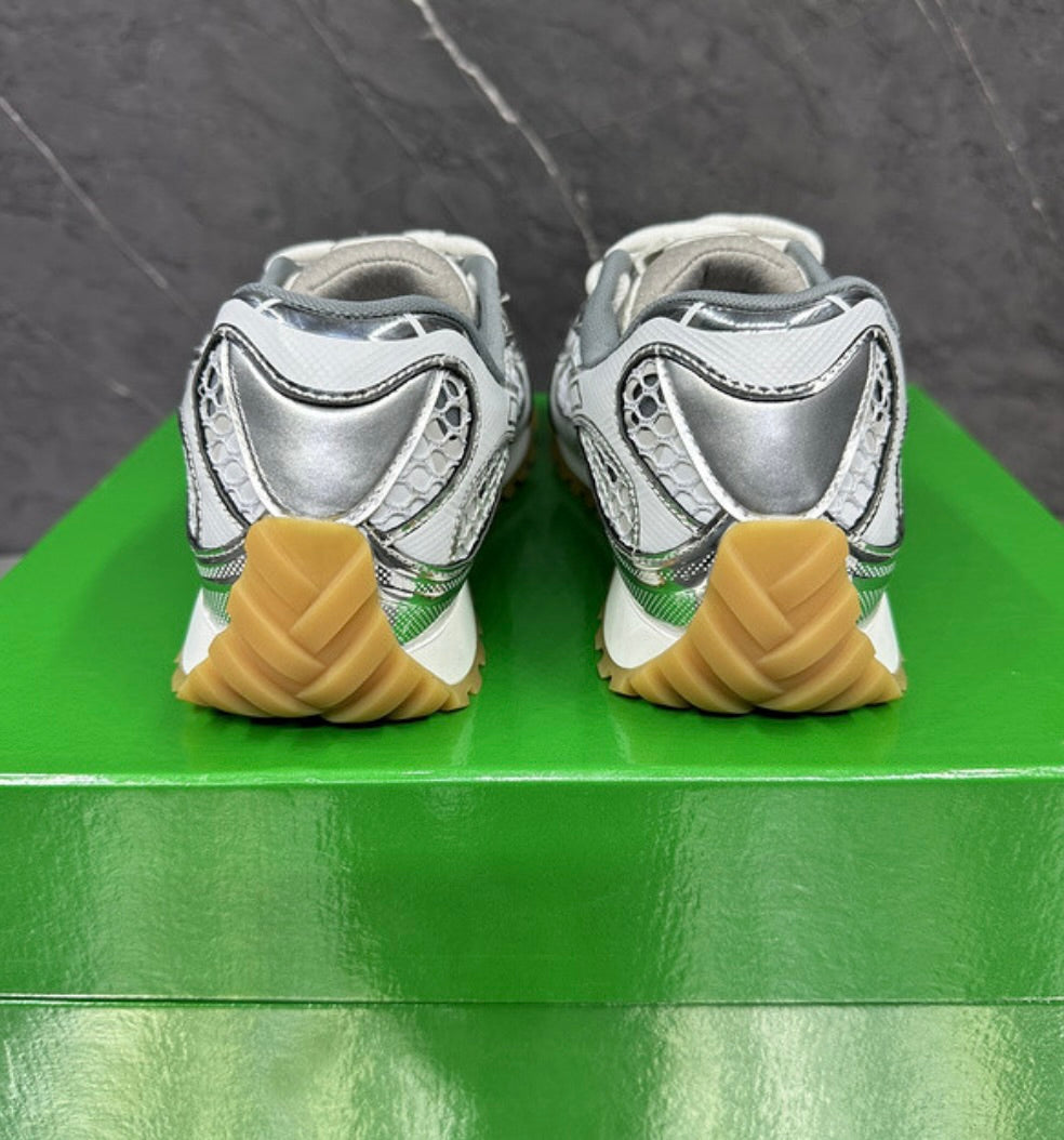 BTGA White/Silver
