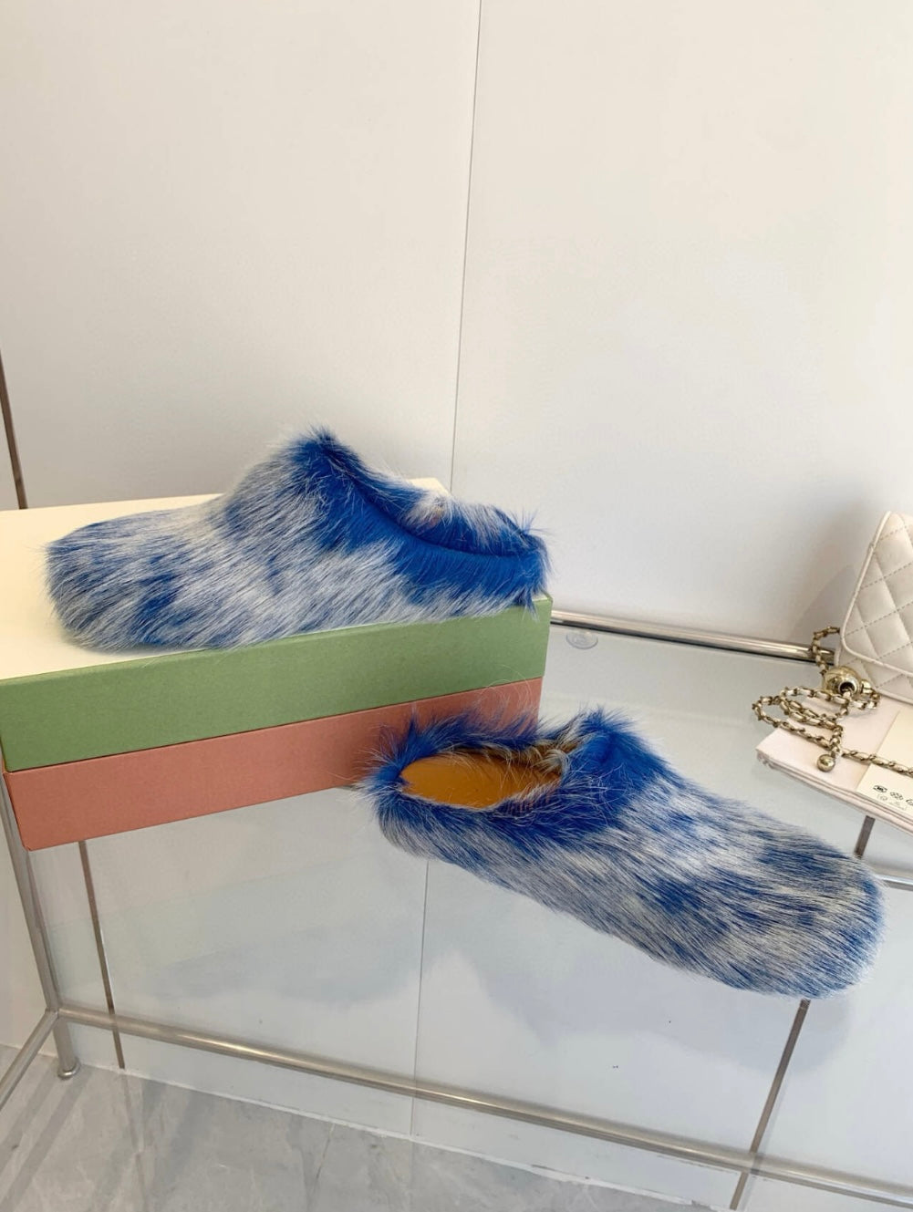 Fur Slides