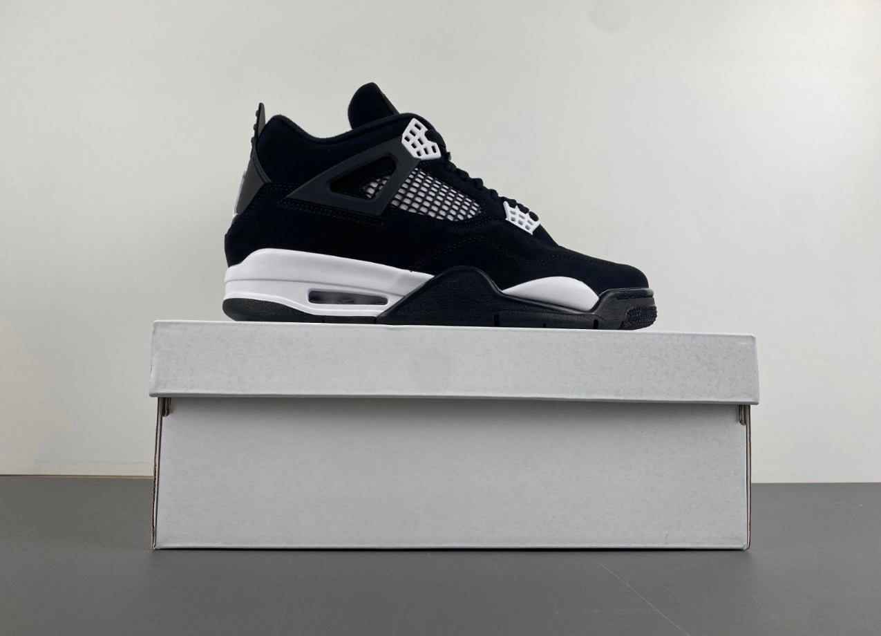 AJ 4 "White Thunder"