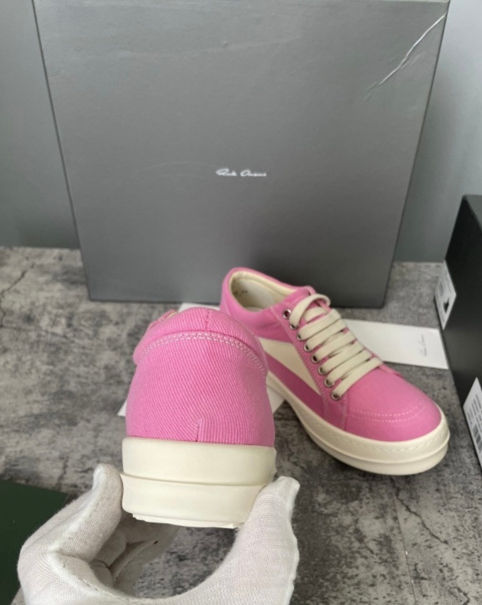 RO Low Pink