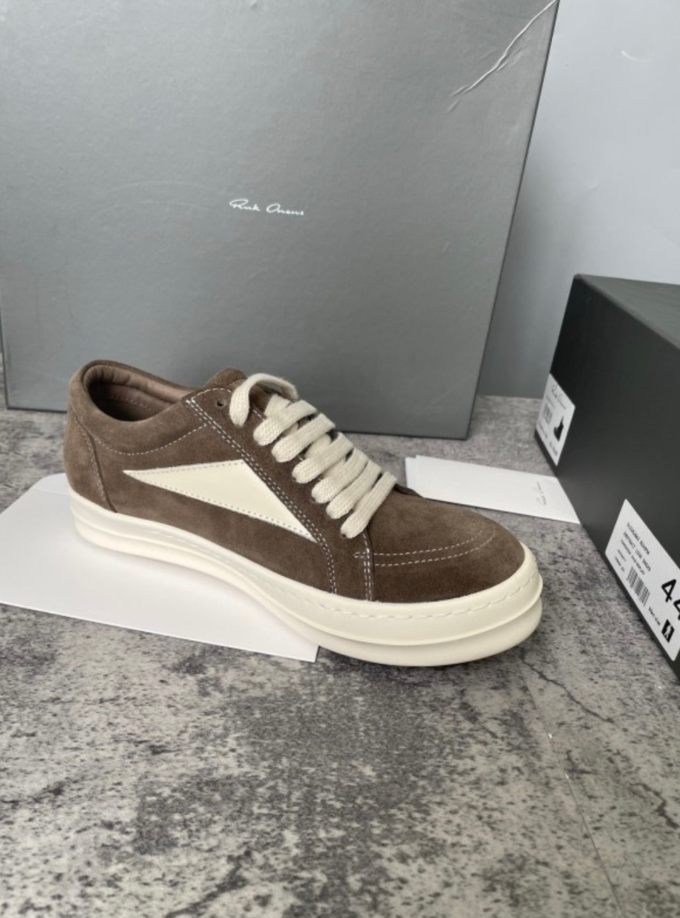 RO Low Brown