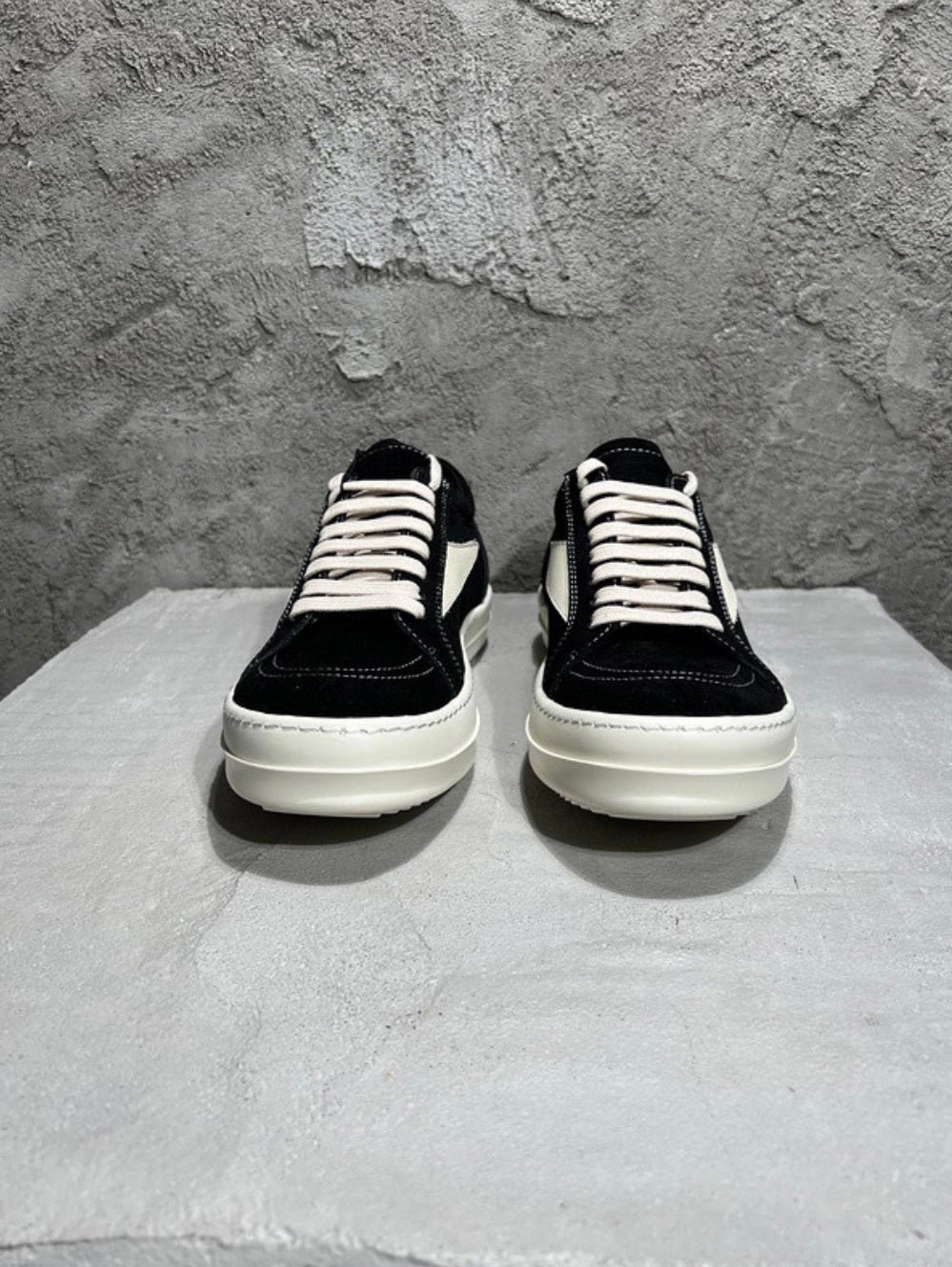 RO Low Black