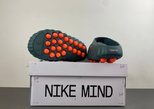 NKE MND "Mineral Slate"