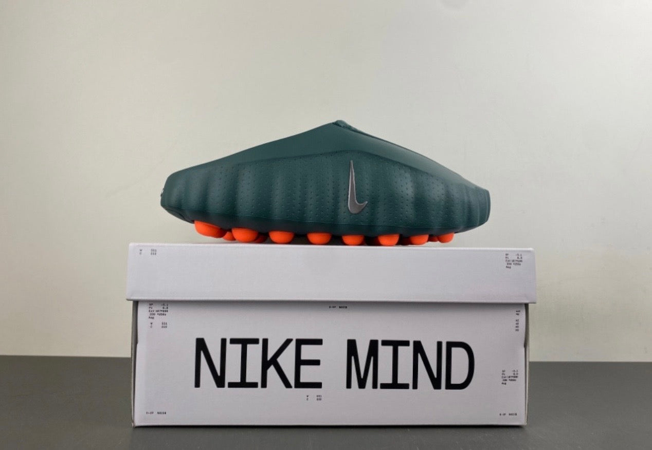 NKE MND "Mineral Slate"