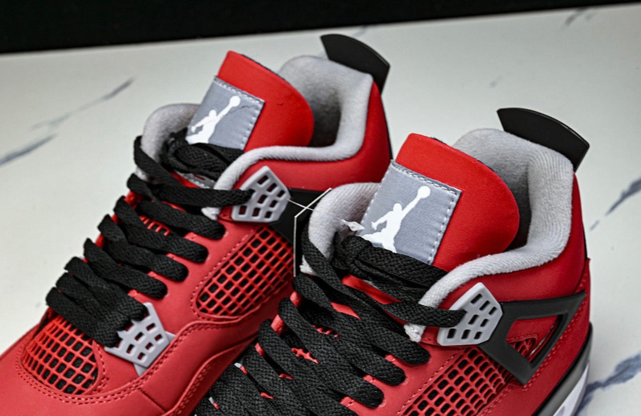 AJ 4 "Toro Bravo"