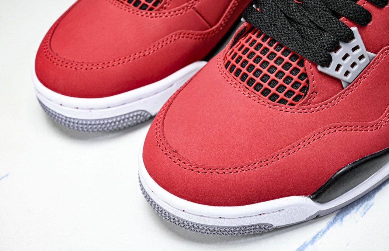 AJ 4 "Toro Bravo"