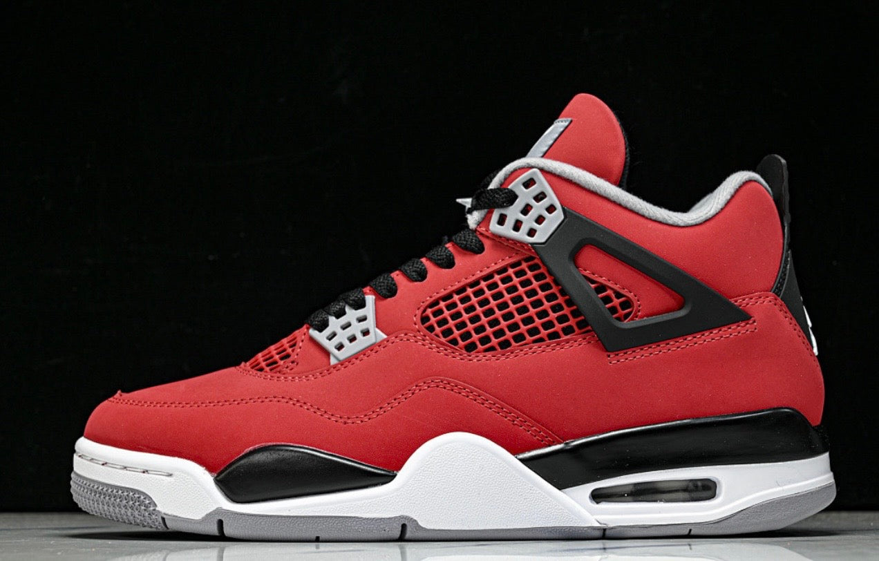 AJ 4 "Toro Bravo"