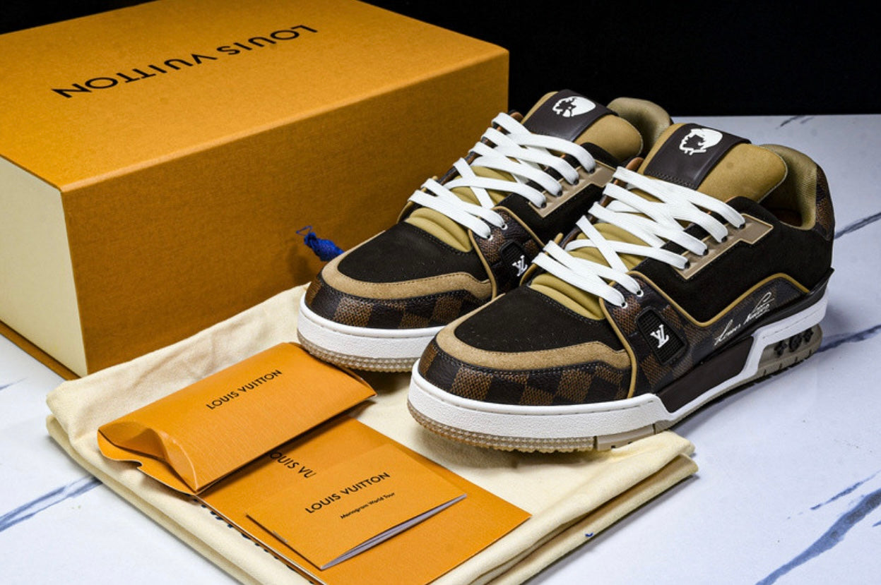 LOU V Trainer