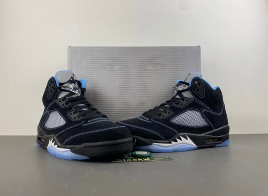 AJ 5 "Black University Blue"