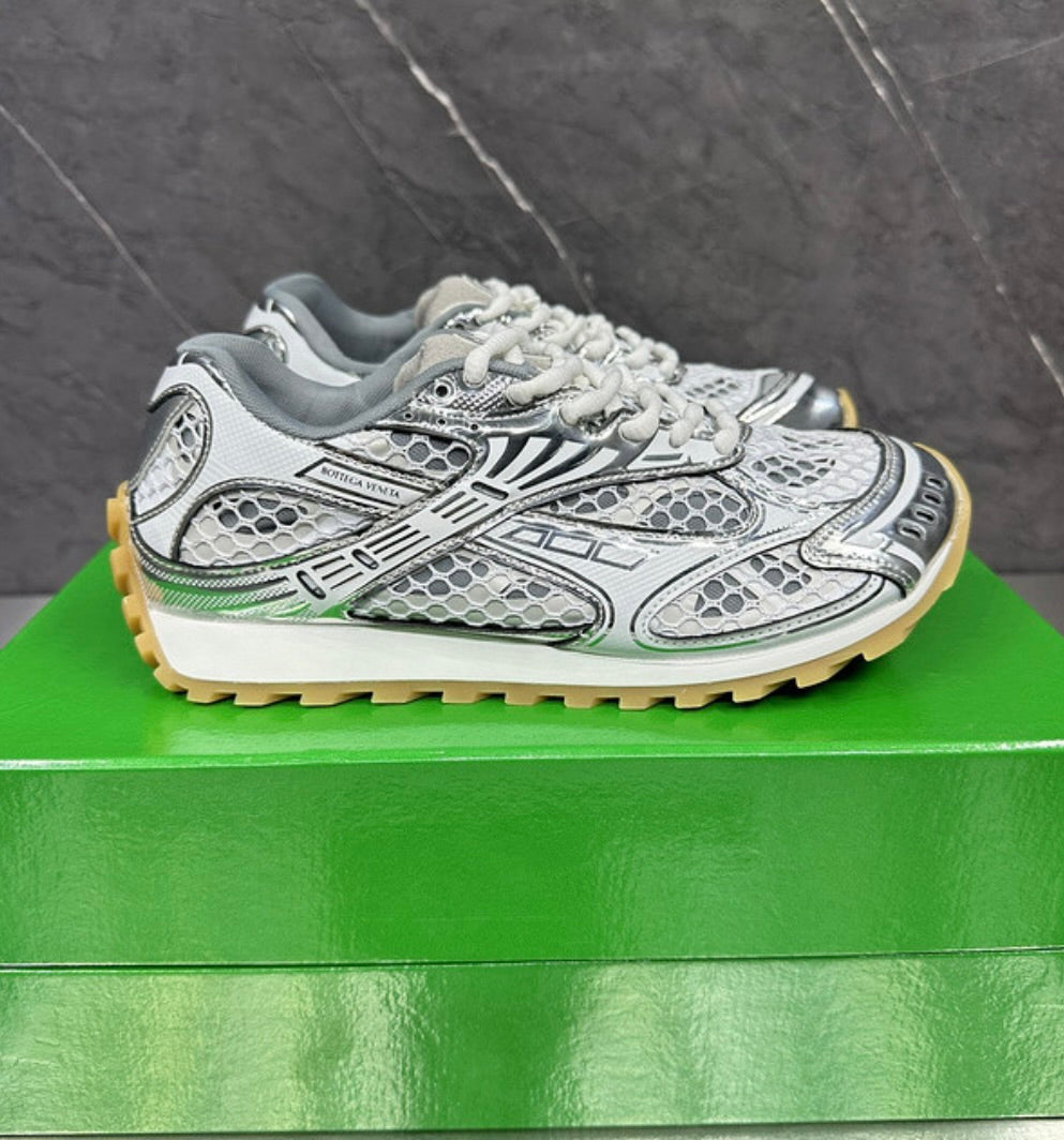 BTGA White/Silver