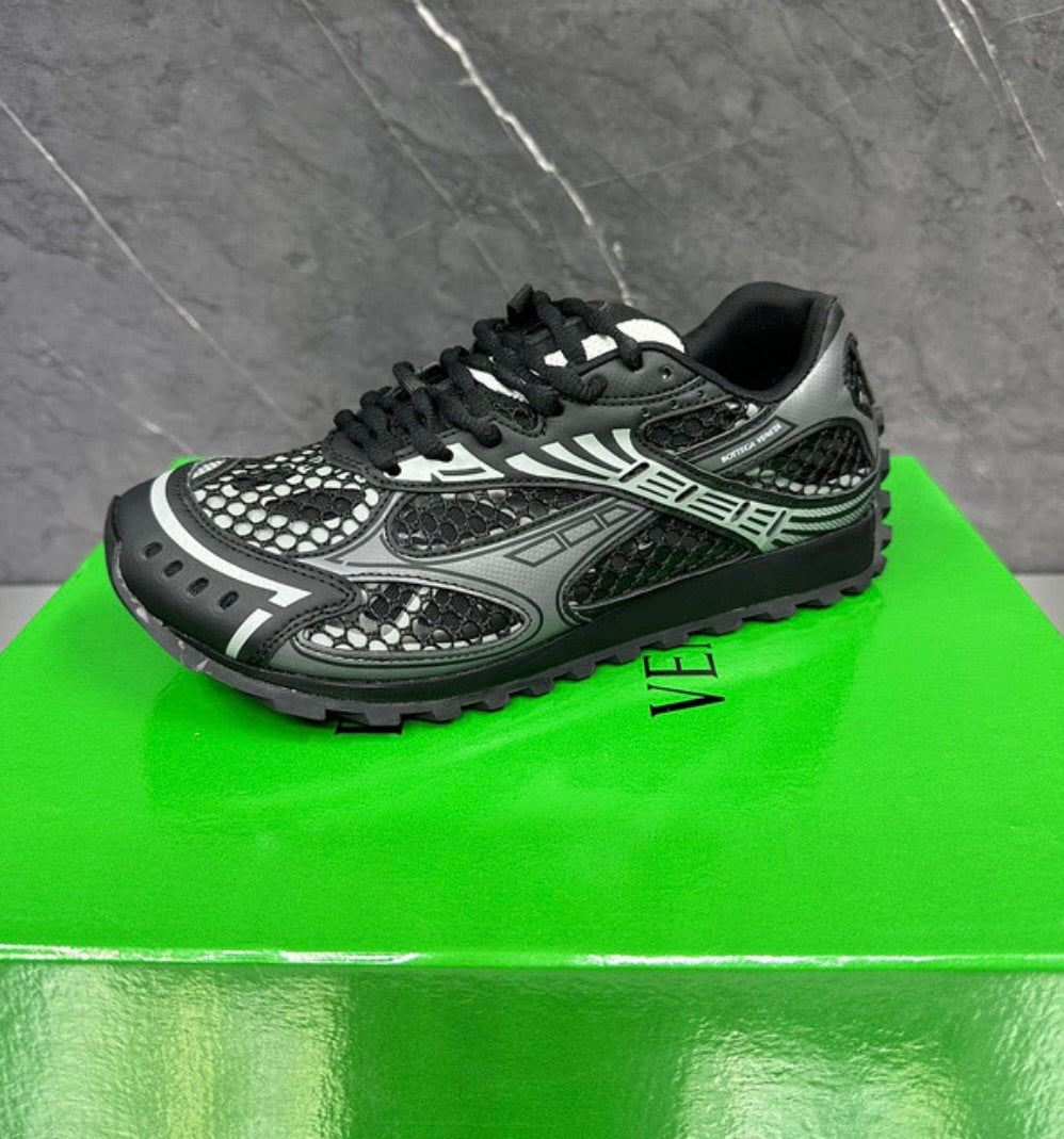 BTGA Black/Grey