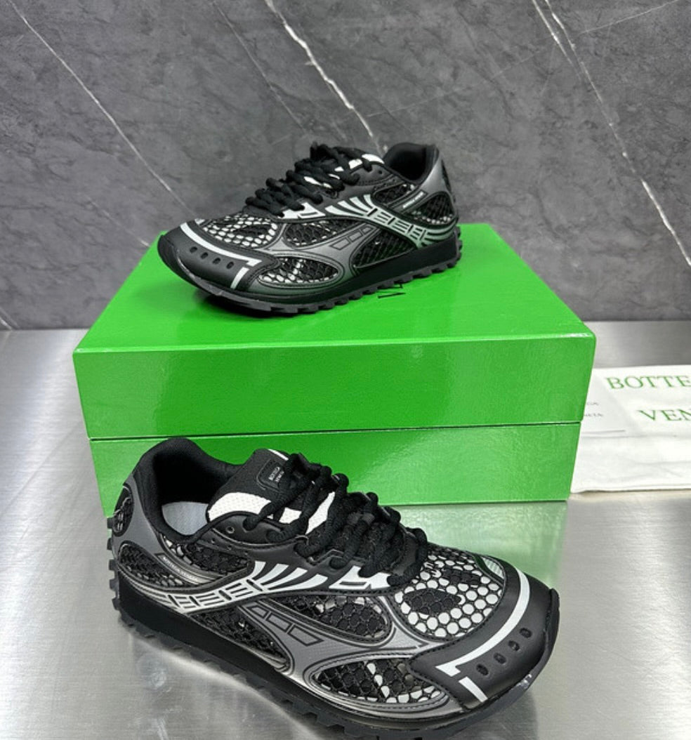 BTGA Black/Grey