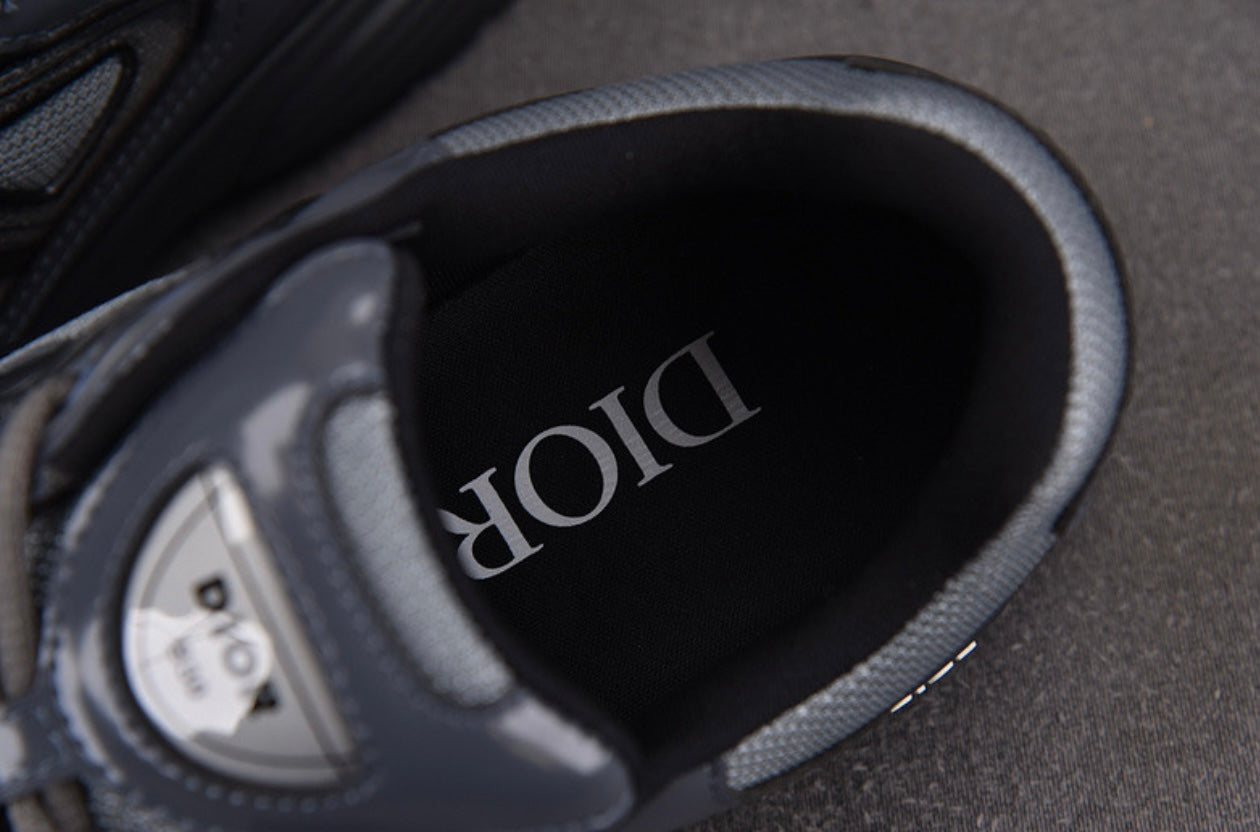 B30