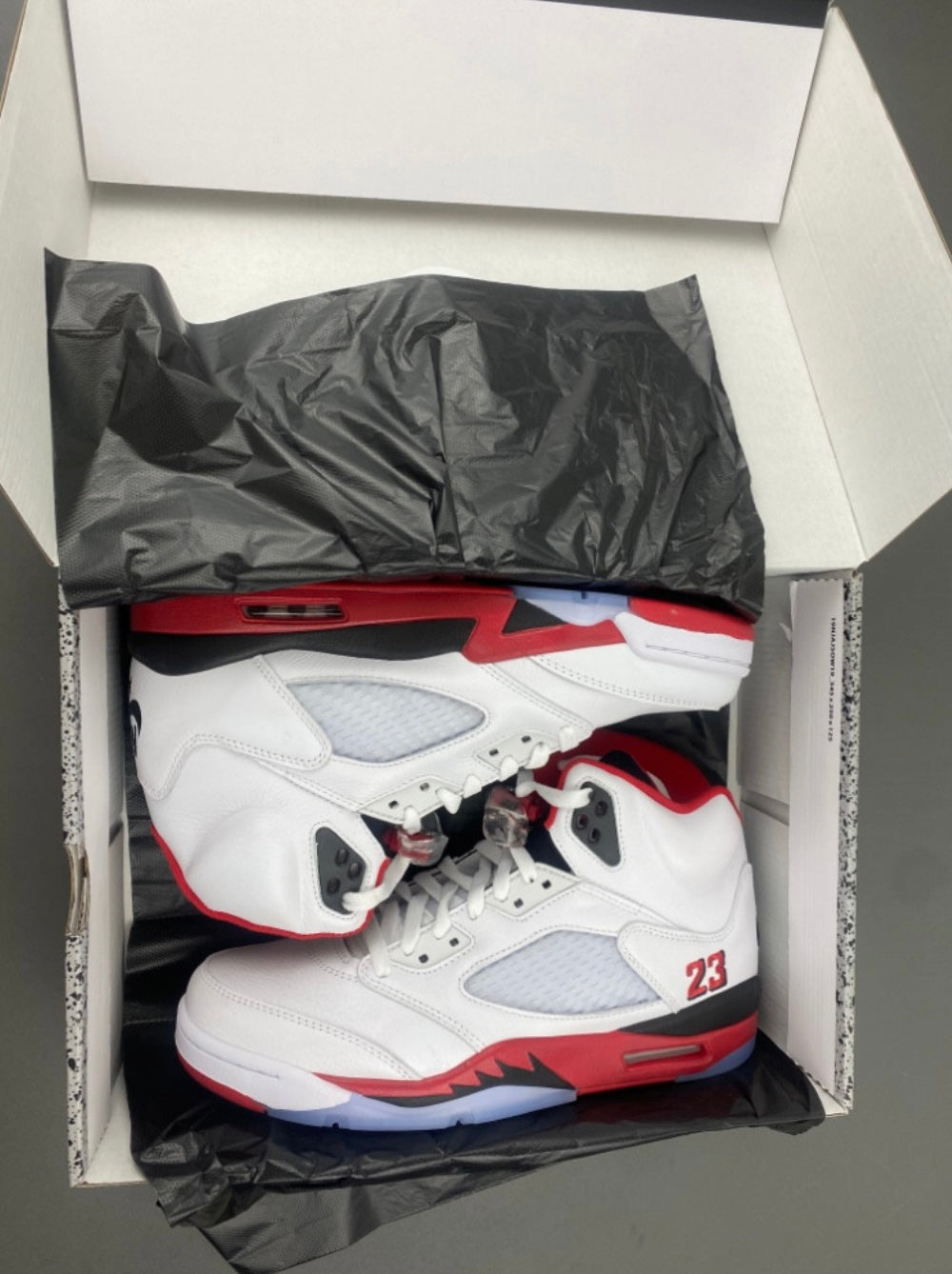 AJ 5 "Fire Red"